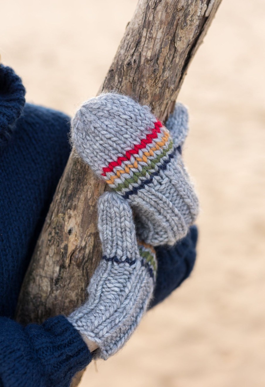 Child [2-14] Acorn Scarves + Mittens | Acorn Rainbow Stripe Mittens - Grey