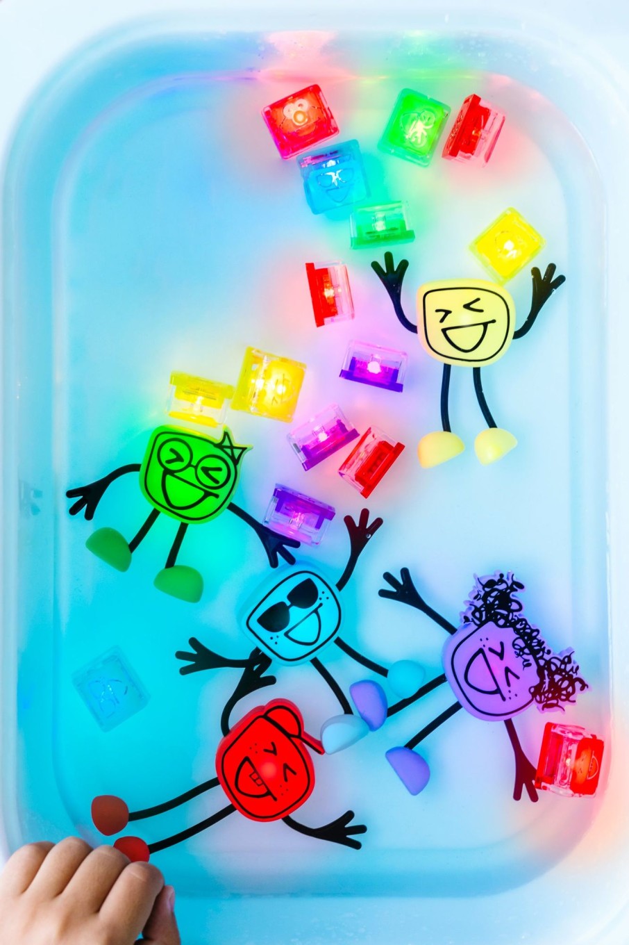 Play + Learn Glo Pals Bath Toys | Glo Pal Cubes 4 Pack - Pippa | Green