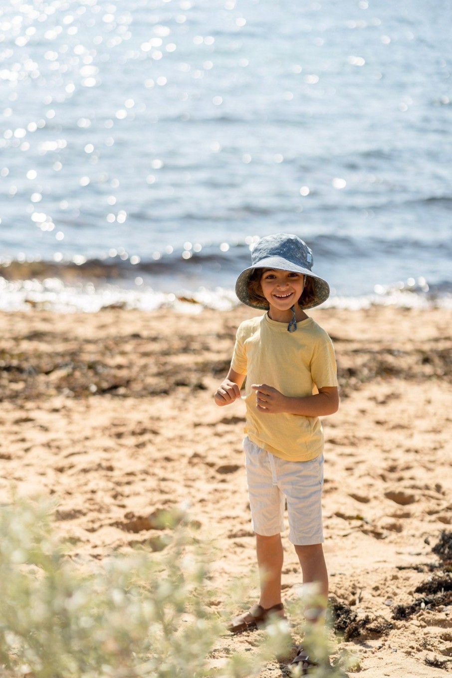 Child [2-14] Acorn Hats | Acorn Wide Brim Bucket Hat - Bulldog