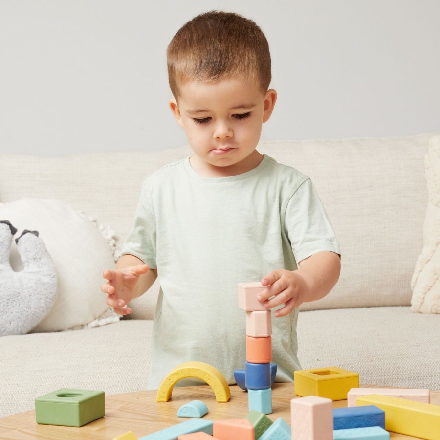 Play + Learn Tiger Tribe Construction | Rattle And Stack Blocks - Starter | 11 Pack