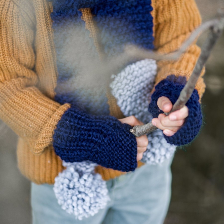 Child [2-14] Acorn Scarves + Mittens | Acorn Traveller Fingerless Mittens - Navy