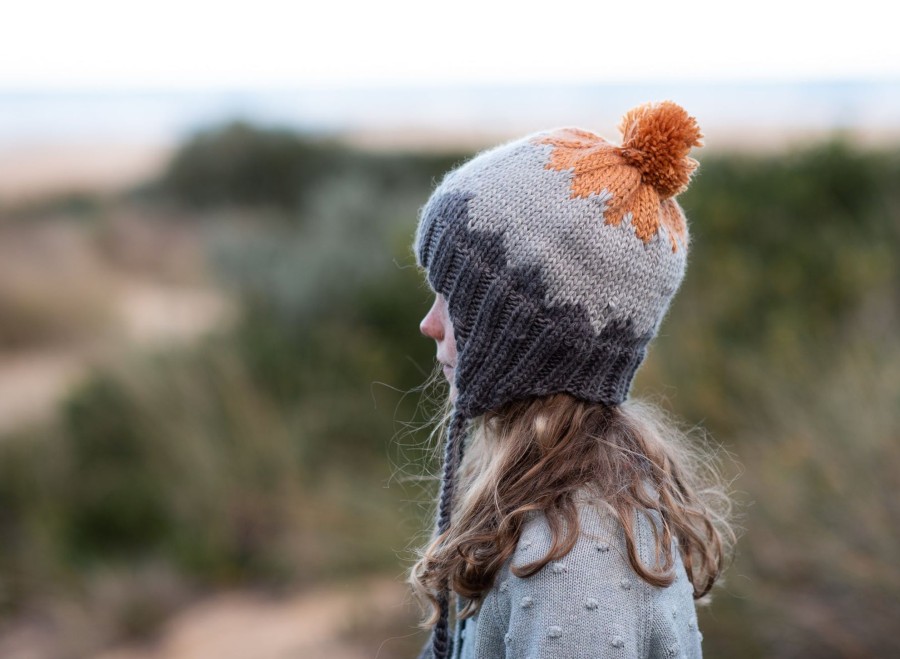 Child [2-14] Acorn Beanies | Acorn Zig Zag Beanie - Grey