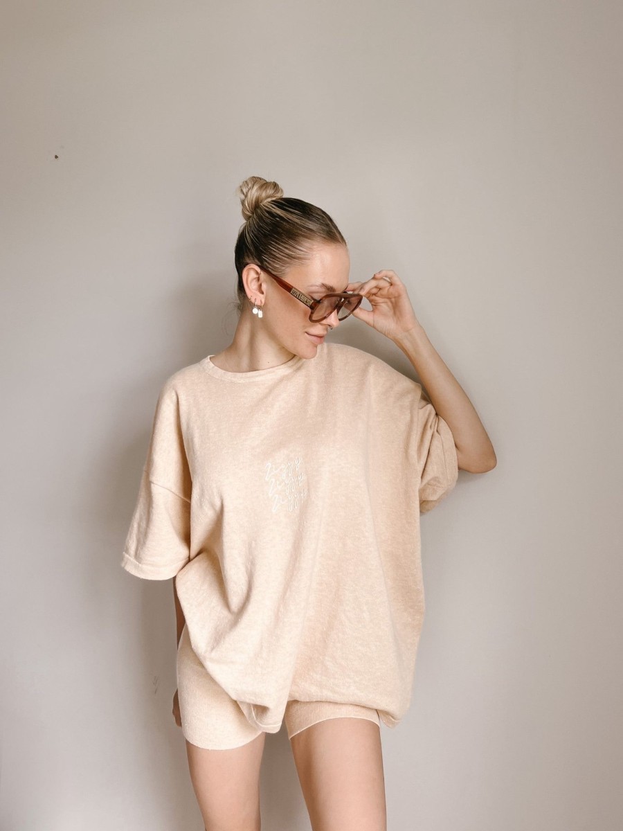 Grown Ups Ziggy Lou | Ziggy Lou - Adult Signature Tee | Sand Fleck